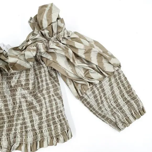 TOCCIN Smocked Ruffle Top Green Off-Shoulder Zebra Striped‎ Puff Sleeve Sz XS - Picture 7 of 10